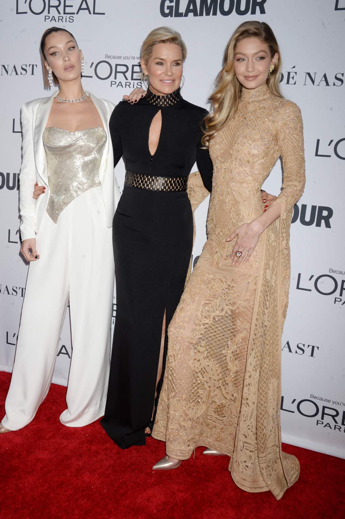 Bella Hadid, Yolanda Hadid, Gigi Hadid