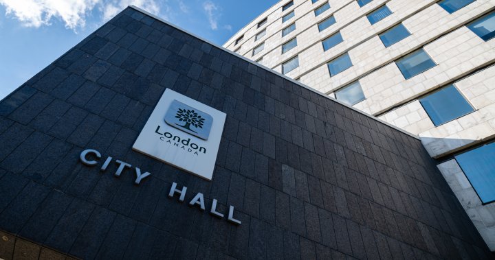 London City Hall and inside workers’ union ratify new labour deal