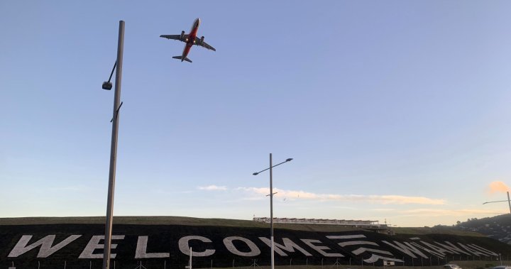 Selandia Baru akan mulai membuka kembali perbatasan pada bulan Januari untuk pelancong yang divaksinasi penuh – Nasional