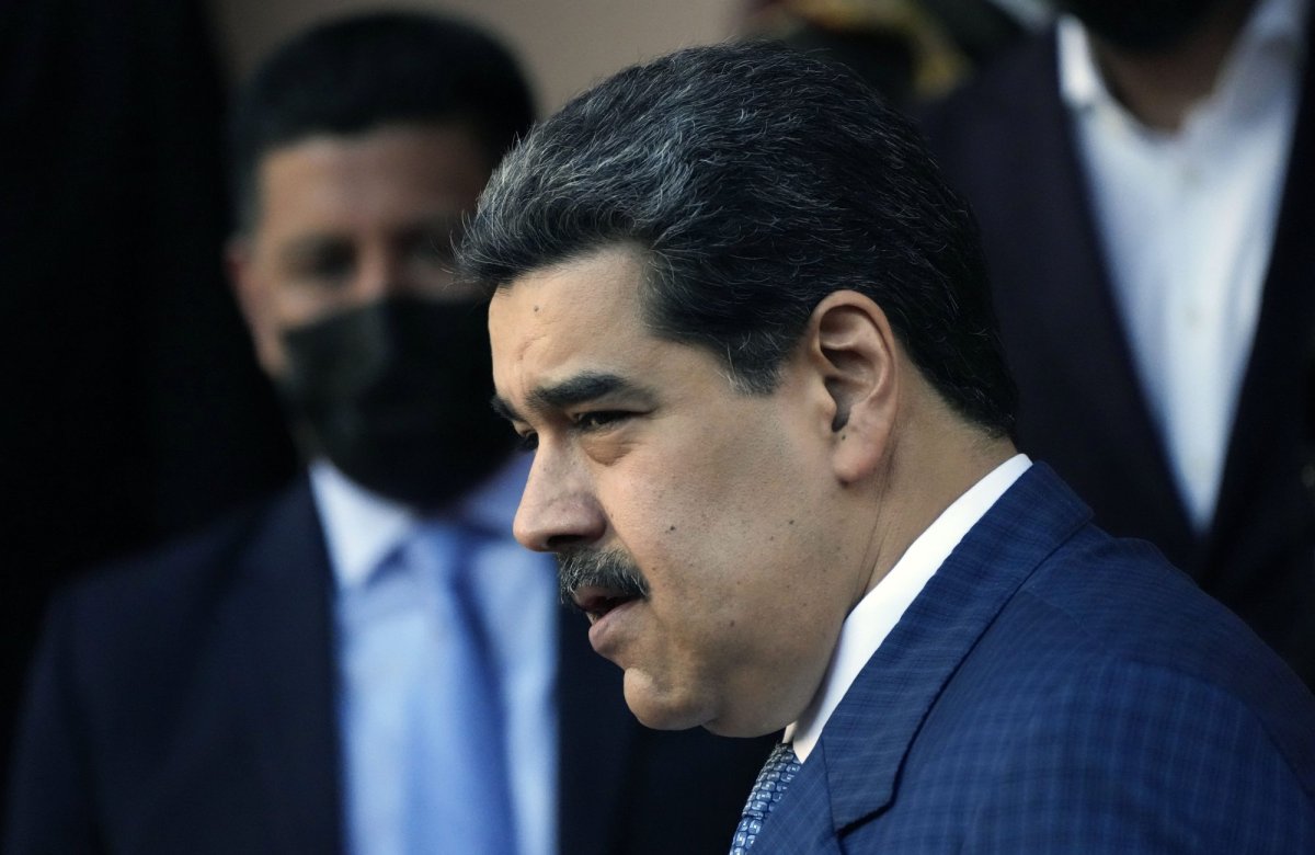 Venezuela President Nicolás Maduro, at the end of the visit of FIFA president Gianni Infantino at Miraflores Presidential Palace in in Caracas, Venezuela, Friday, Oct 15, 2021. (AP Photo/Ariana Cubillos).