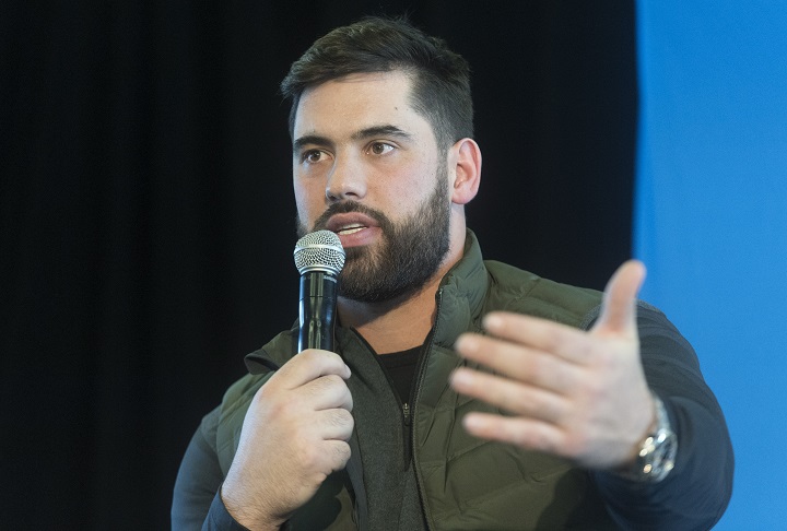 Chiefs trade OL Duvernay-Tardif for Jets' TE Daniel Brown, Pro Sports