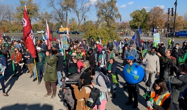 Montreal demonstrators call for ecological transition built on workers’ needs