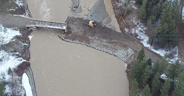 ‘Pretty emotional’: Nooaitch First Nation grapples with isolation, impact of B.C. floods