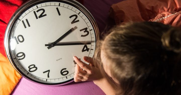‘Social jetlag’: How daylight saving time can impact our health