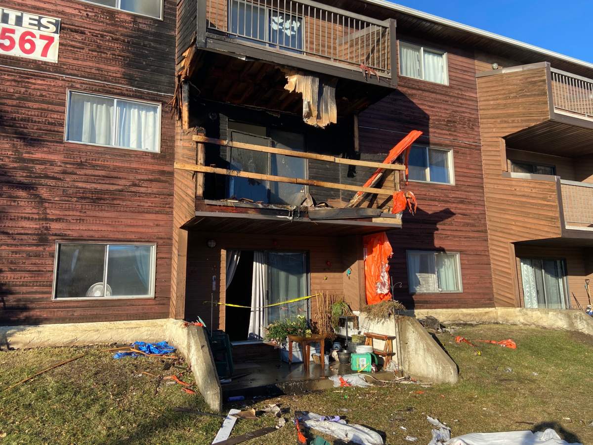 A fire broke out on the balcony of an apartment building at 10106-162 St. in west Edmonton’s Britannia Youngstown neighbourhood on Tuesday, Nov. 2, 2021.
