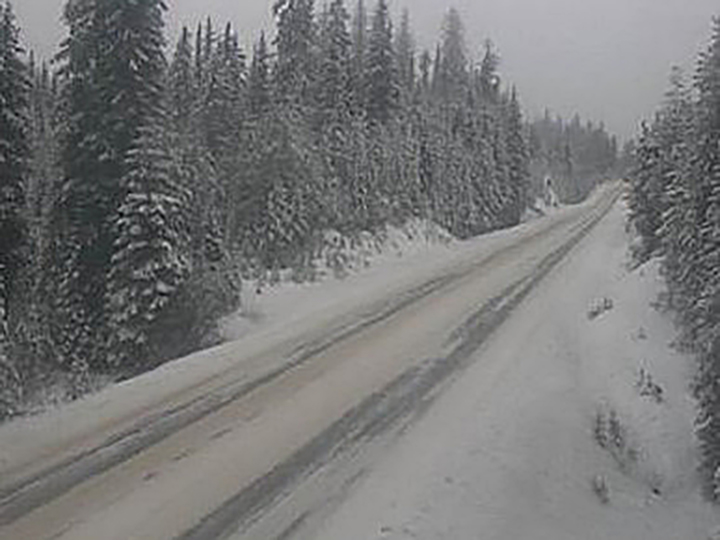 Weather and road conditions at Paulson Summit on Thursday, Nov. 25, 2021.