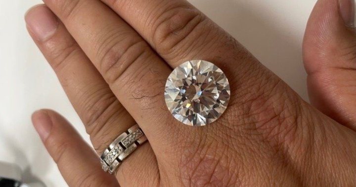 ‘Huge shock’: Woman almost tosses massive flea market diamond