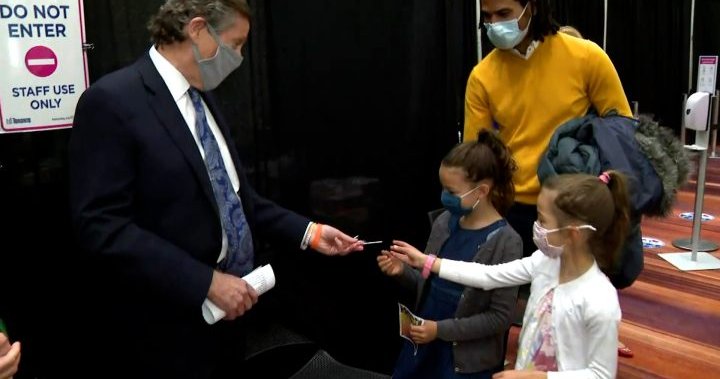 Children in Toronto 1st in Canada to receive pediatric COVID-19 vaccine, local officials say