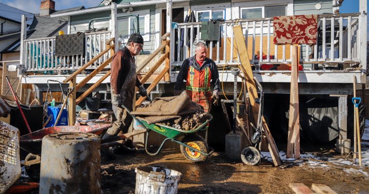 ‘We lost everything’: Many residents in Princeton, B.C. still digging out from flood