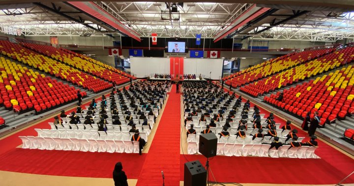 University of Calgary grads celebrate in person for first time in 2 years