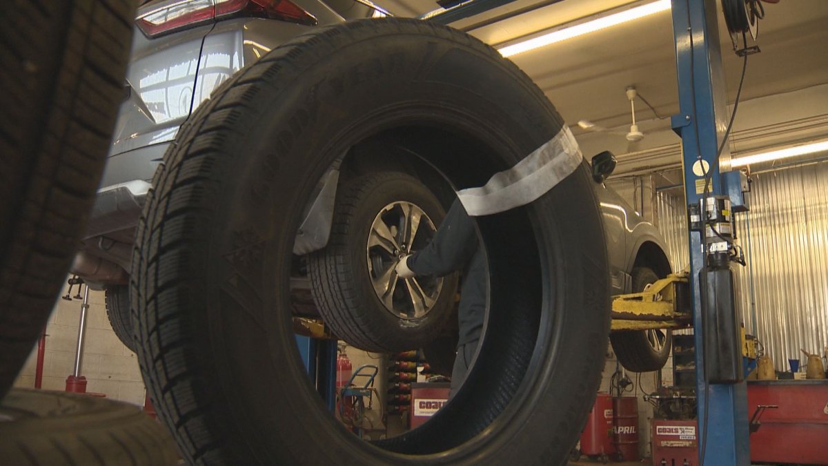 Quebec motorists as of Wednesday will be permitted to remove their winter tires as the provincial mandate comes to an end.