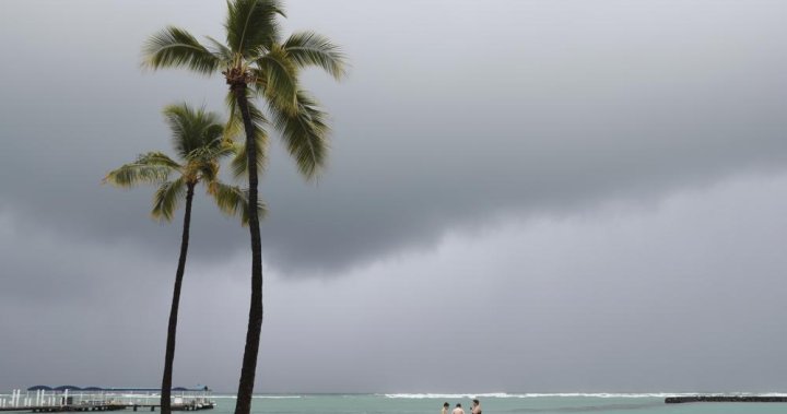 Hawaii braces for ‘catastrophic flooding’ as storm brings heavy rain, knocks out power