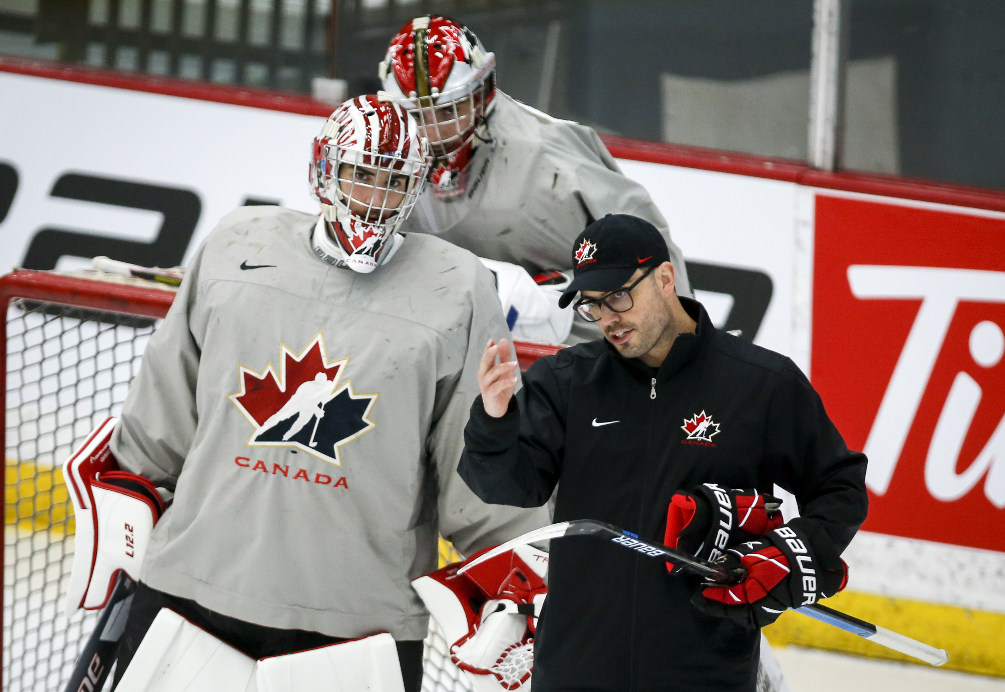 20 years after playing in world juniors, Canadian goaltender comes full circle as coach Globalnews.ca