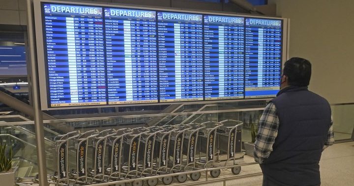 Omicron COVID-19 variant disrupts holiday travel with over 6,000 flights cancelled