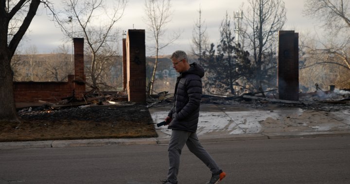 No deaths in Colorado wildfires as Biden OKs disaster declaration