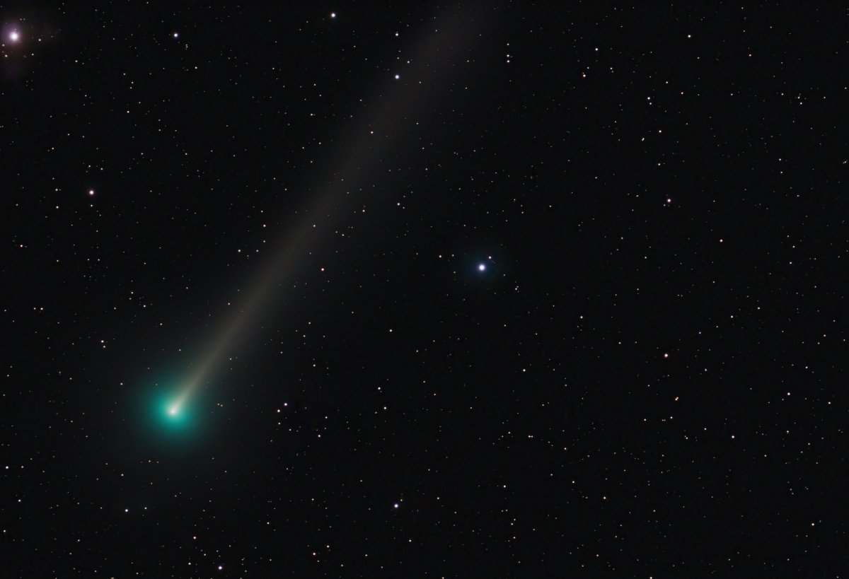 A photo of Comet Leonard, taken on Dec. 8 in Arizona.