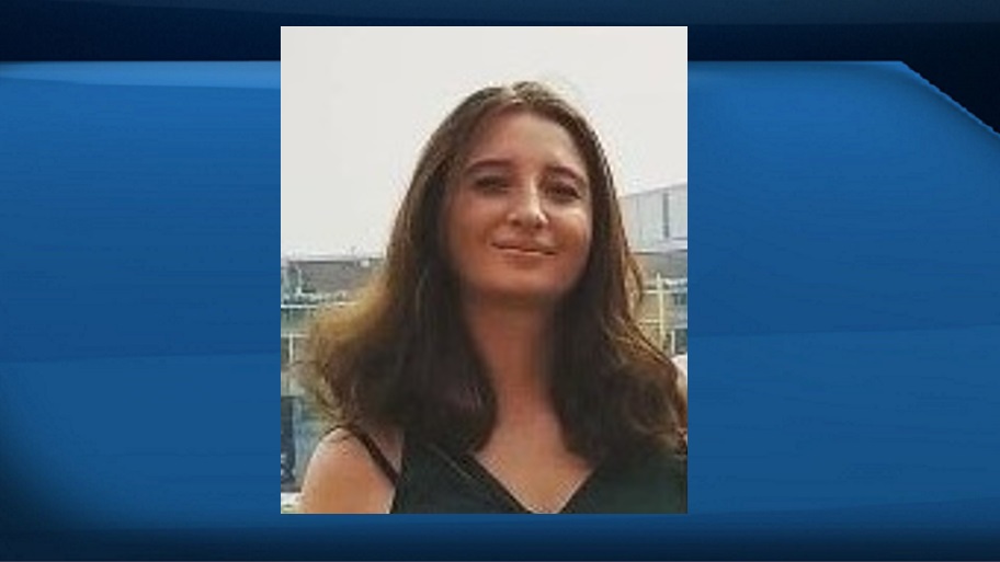 An undated photo of Davinia McKinney, 21.