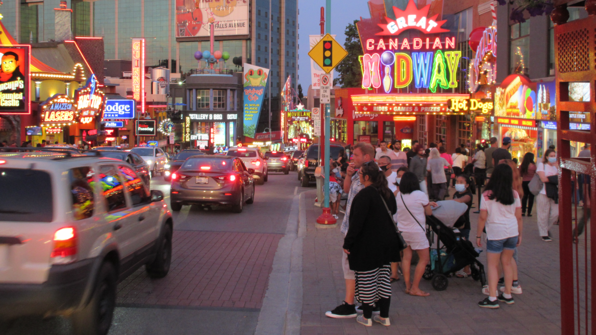 A picture of Clifton Hill in the city of Niagara Falls Canada on a Saturday night in the summer of 2020. 