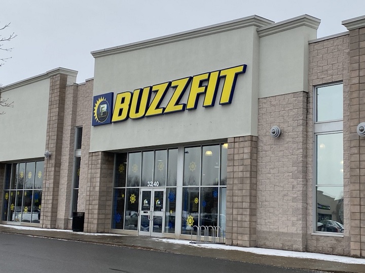The Buzzfit Kirkland gym is seen on Friday, Dec. 10, 2021. Sylvain Trudeau/Global News