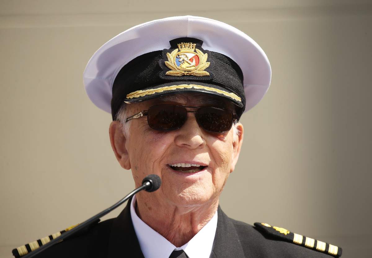 Gavin Macleod