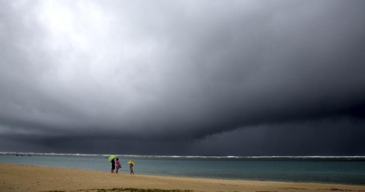 Hawaii braces for more bad weather, threatened by ‘catastrophic’ flooding