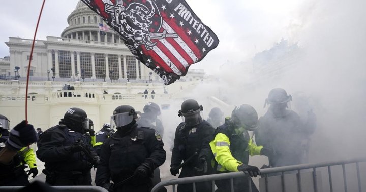 U.S. Capitol Police failed to foresee violence of Jan. 6: intel reports