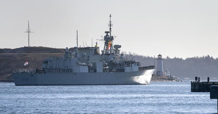 Механичен проблем забавя излитането на HMCS от Халифакс преди шестмесечната операция