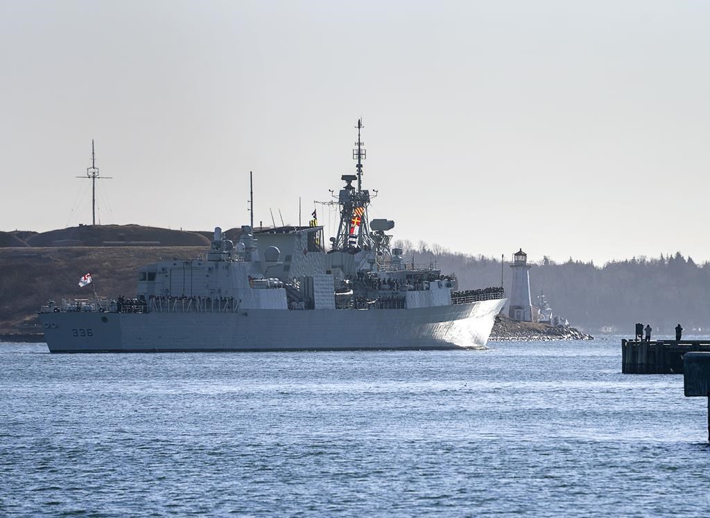Mechanical glitch delays HMCS departure from Halifax ahead of six-month operation