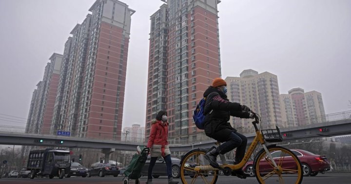 Ahead of Winter Olympics, Beijing residents cope with abrupt COVID lockdowns