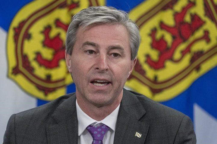 Nova Scotia premier, top doctor to hold COVID-19 briefing Wednesday