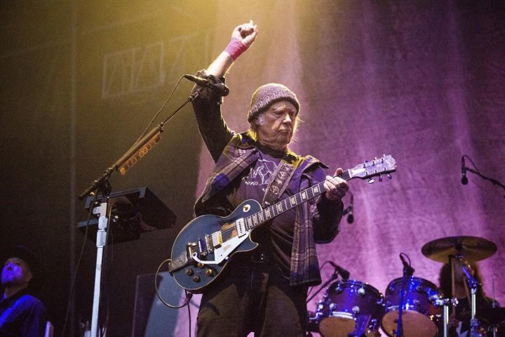Neil Young cancels tour, including upcoming Winnipeg show