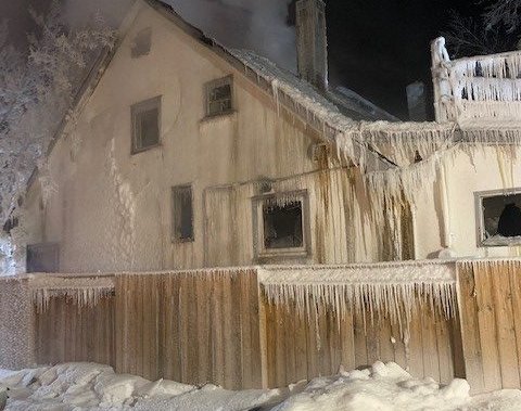 Saskatoon fire department responds to New Year’s Eve structure fire