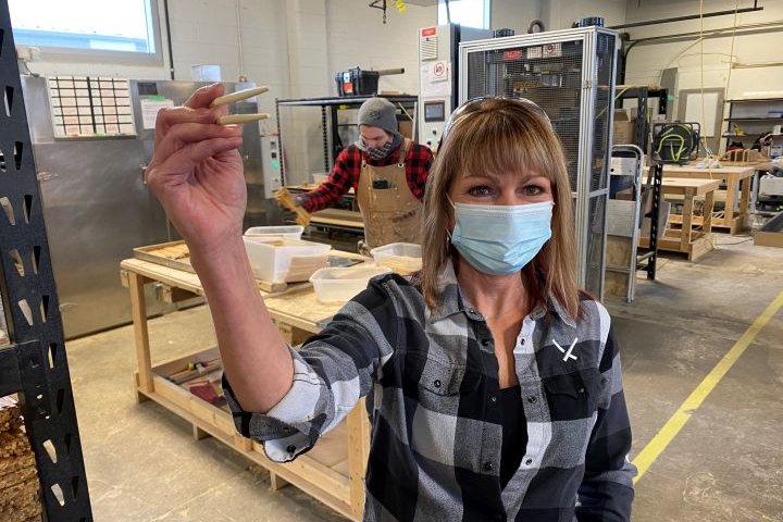 ‘An awesome thing’: Calgary company gives recycled chopsticks a 2nd life
