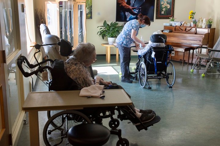 Ottawa announces $221M for Quebec’s long-term care homes