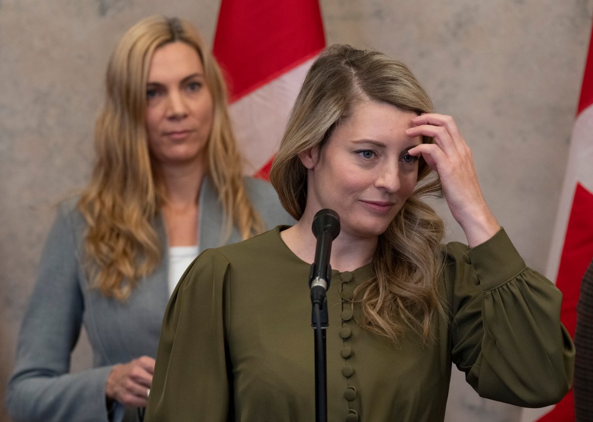 Pascale St-Onge and Mélanie Joly