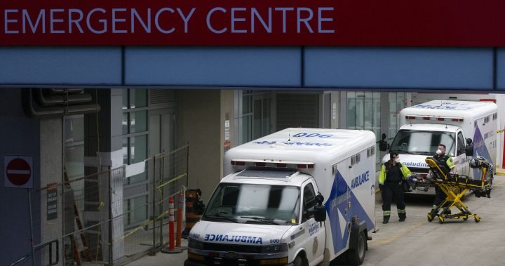 Number of people in hospitals, ICUs with COVID continues to increase in Ontario