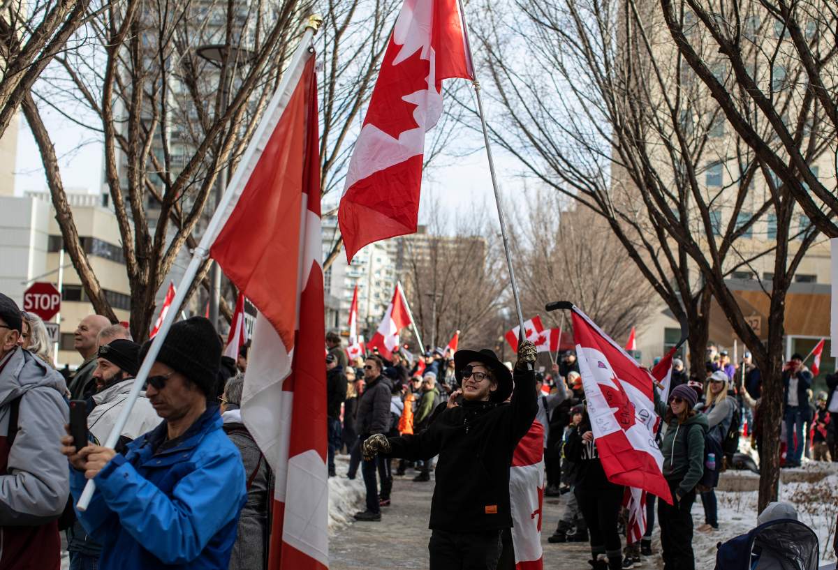 A picture of the trucker convoy in Ottawa