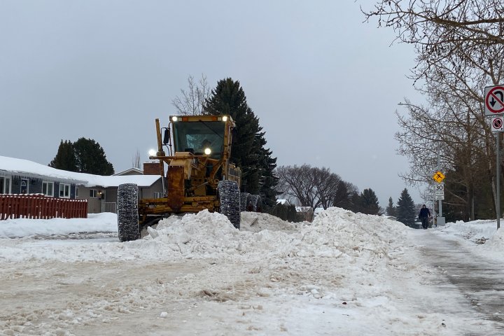 Edmonton snow-clearing to take longer this coming winter than last: report