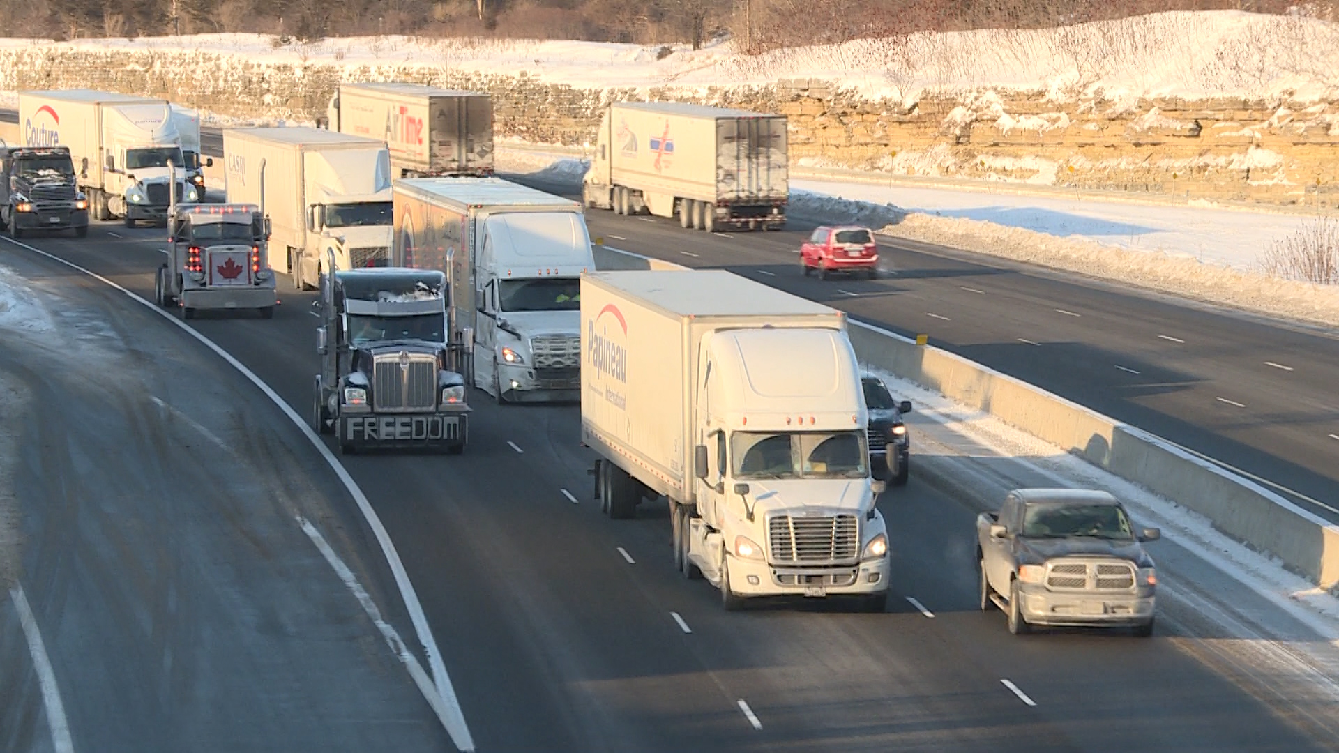 Trucker Convoy Leaves Kingston Heading For Weekend Rally In Ottawa ...