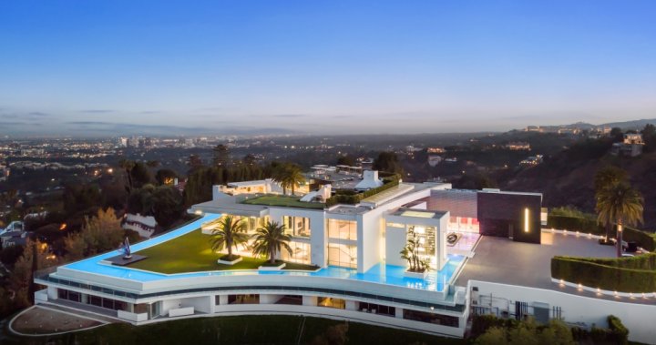 Deeply ‘discounted’ $295-million California mega mansion heads for auction
