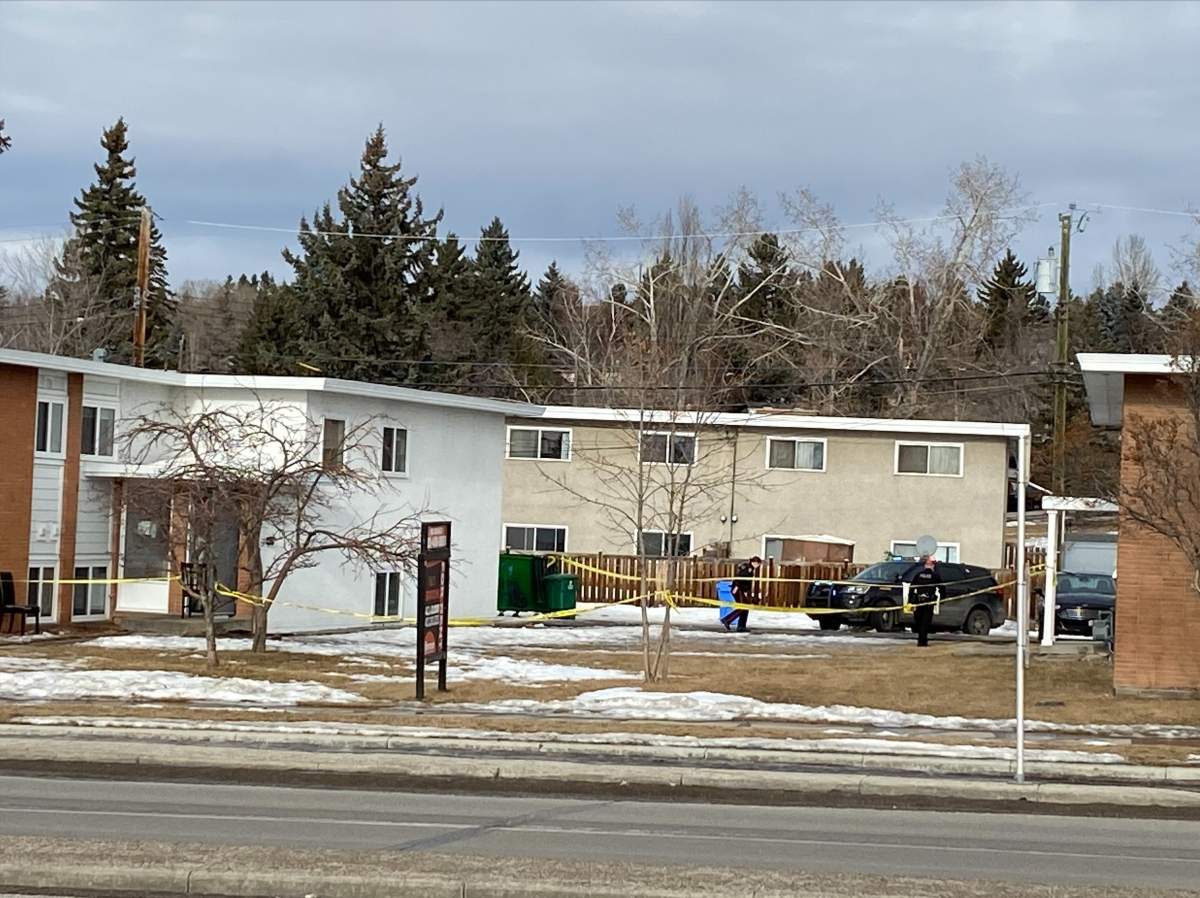 One man was in stable condition after a shooting at a northwest Calgary apartment building Sunday, Jan. 23, 2022.