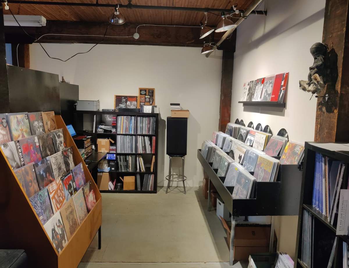 Eye and Ear Control Records