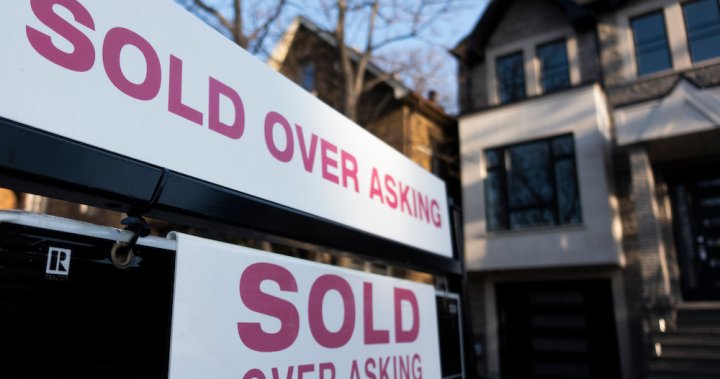 Average Canadian home price hit $748,450 in January, up 21% in past year
