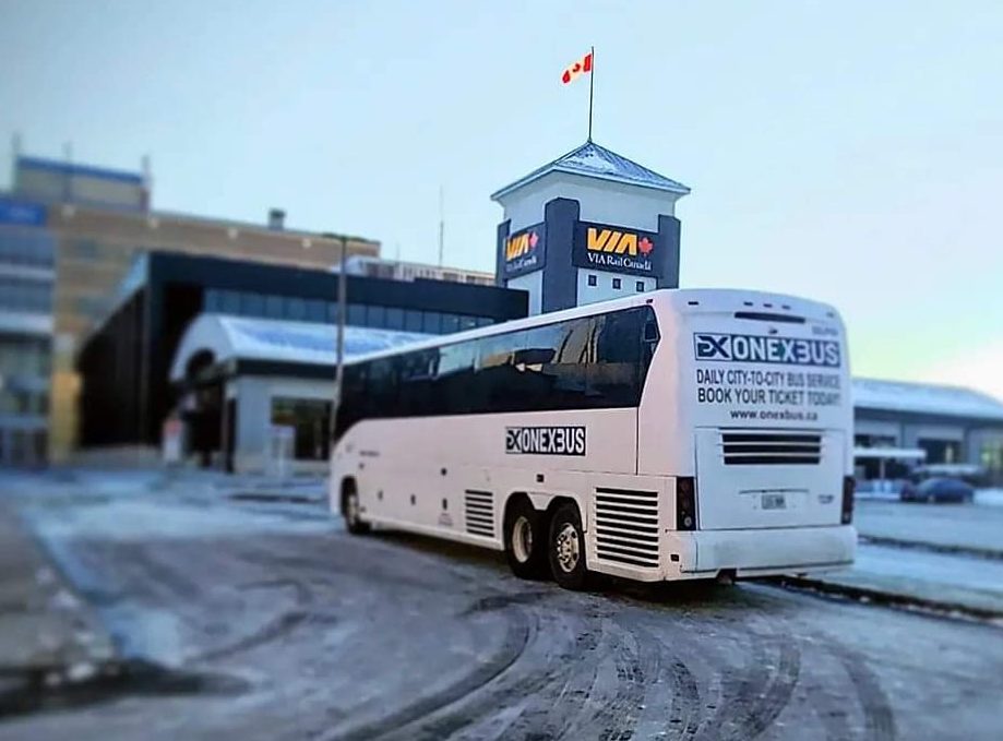 Intercity bus operator to begin London-Windsor service this month - image
