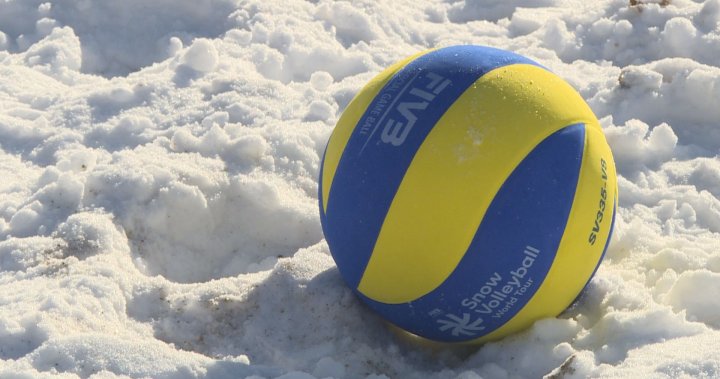Snow volleyball seeing a “spike” in popularity amid Quebec COVID restrictions – Montreal