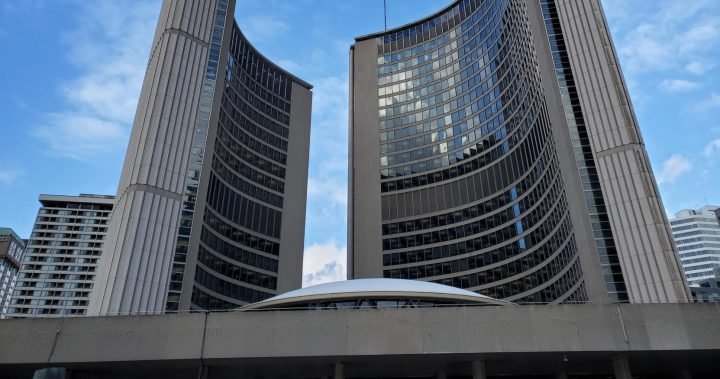 Торонто разкрива предложеното увеличение от 10,5% на данъка в градския бюджет за 2024 г.