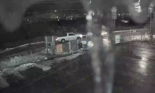 Kingston Police seeking suspects in alleged theft of tires thumbnail