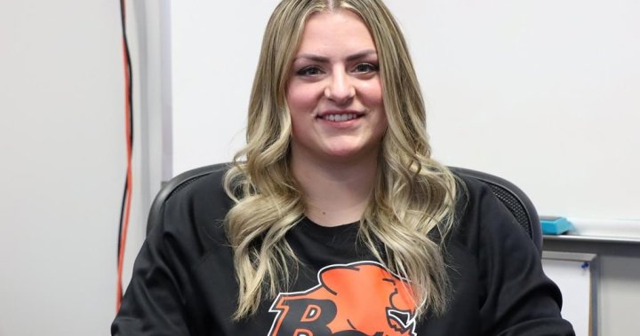 B.C. Lions become 1st CFL team to hire full-time female coach: Alberta’s Tanya Walter