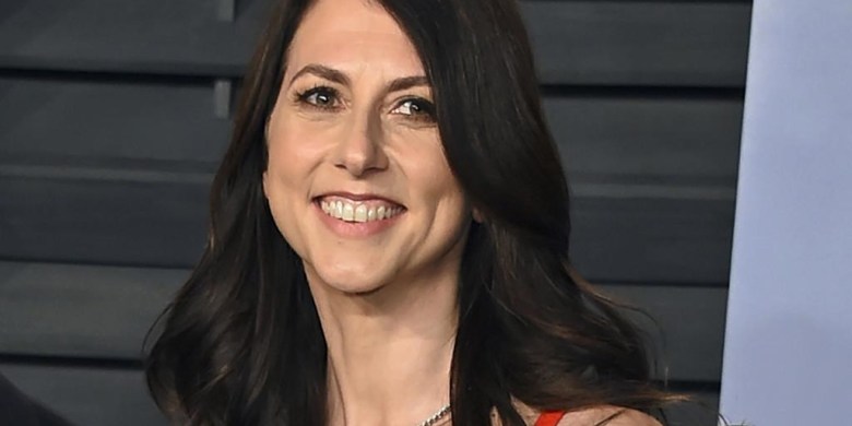 MacKenzie Scott, Jeff Bezos' ex-wife, files for divorce from 2nd husband