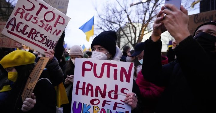 Ukraine crisis escalates as Europe braces for further strife